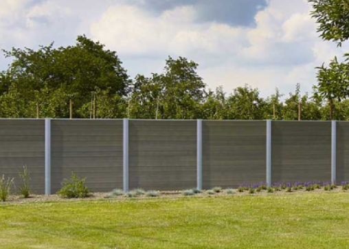 Kunststof-schutting-Govawall